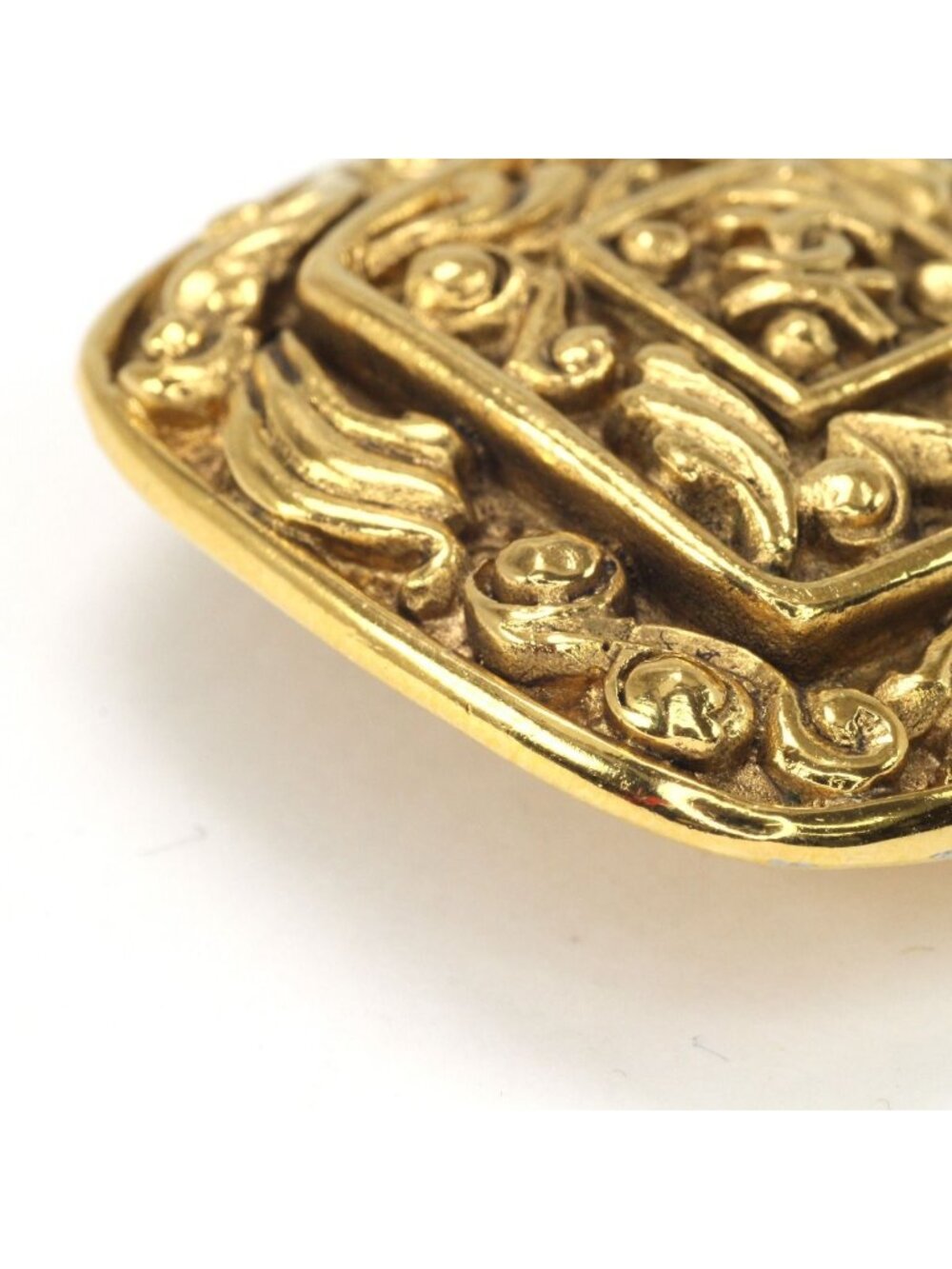 Chanel Coco Mark Brooch Diamond Shape - Picture 7 of 10